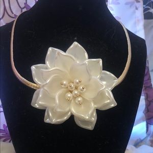 Choker style floral necklace